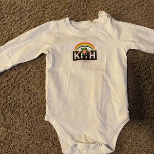 Baby Kith x Lucky Charms onesie 12-18 months worn once